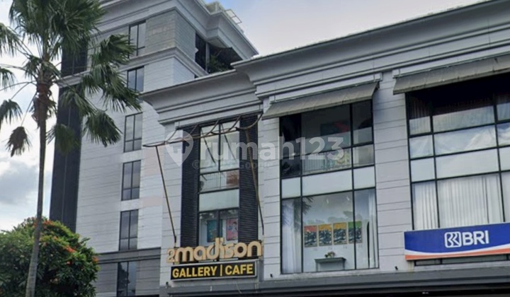 ...... Harga Termurah ..... Dijual Ruko Siap Huni 3 Lantai Via Lelang Negara Secara Cash di Komplek Ruko Promenade 20, Jl. Bangka Raya, Jakarta Selatan