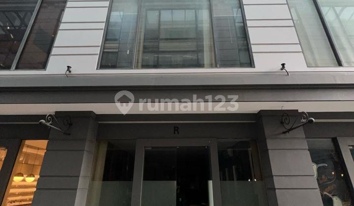 ...... Lowest Price ..... 3-Storey Ready-to-Occupy Shop House for Sale via State Auction in Cash at Promenade 20 Shop House Complex, Bangka Raya Street, South Jakarta 2