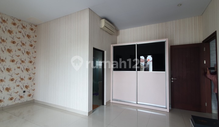 Two-Storey Furnished House Ready to Occupy, Alam Sutera South Tangerang