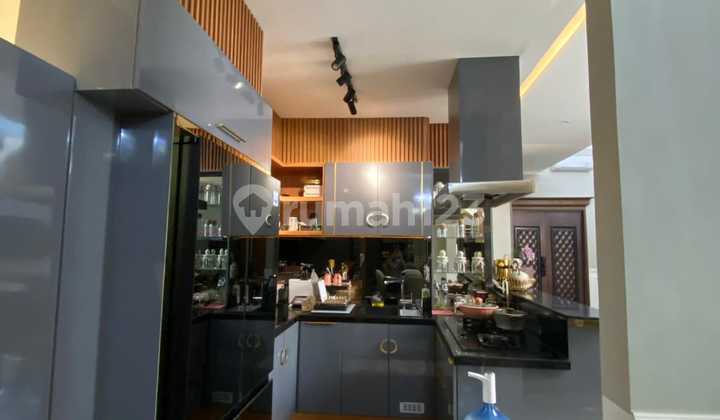 Rumah Mewah Siap Huni Rumah Bagus SHM di Alam Sutera 2