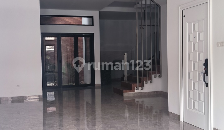 Rumah Baru Nusaloka Bsd