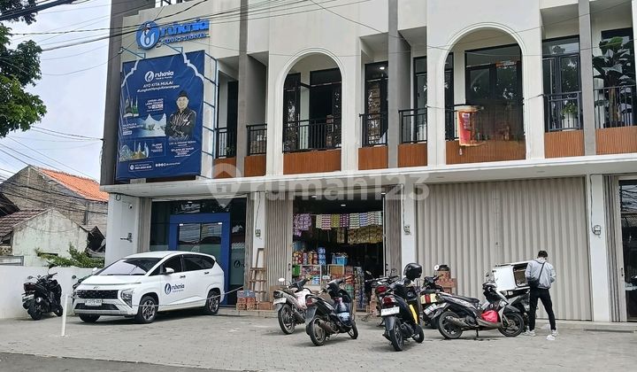 For Sale, New Ready-to-Use Shop House on Jl Khafi 2, Jagakarsa 2