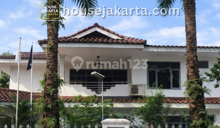 Dijual Cepat Rumah Area Prime di Jaya Mandala, Menteng 2