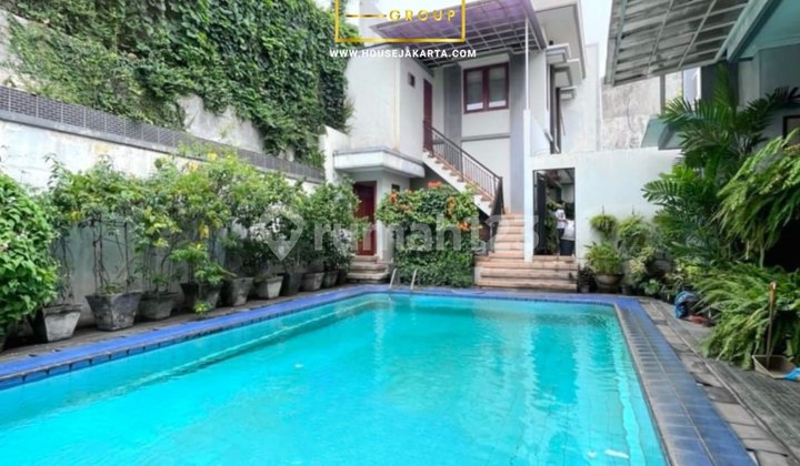 Dijual Cepat Rumah Siap Huni di Kemang 2