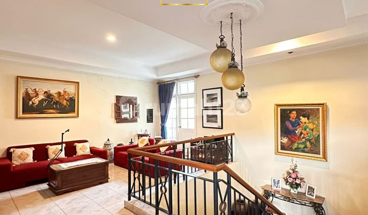 For Sale Premium Area House in Kebayoran Baru 2