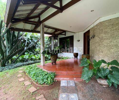 Di Jual Rumah Lama Di Dalam Komplek Villa Cinere Mas 2