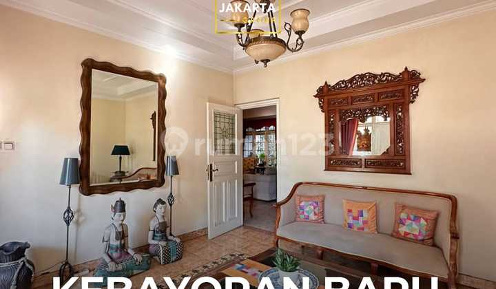 For Sale Premium Area House in Kebayoran Baru