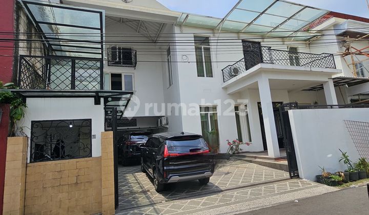 Dijual Cepat Rumah Siap Huni Dalam Komplek Kebayoran Baru