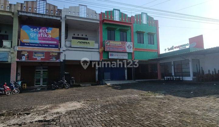 Ruko di Jl Tambora Tampingan Boja Kendal 8