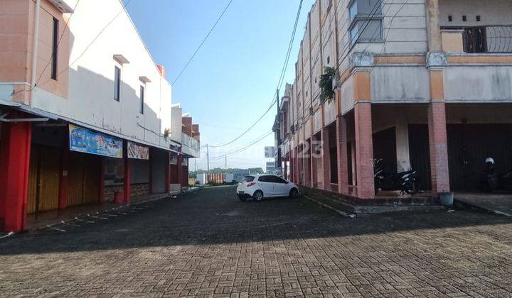Ruko di Jl Tambora Tampingan Boja Kendal 9