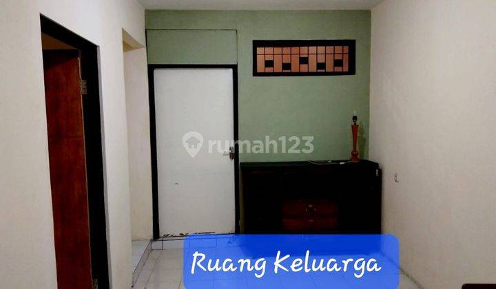 Rumah di Jl.petojo 7x19  2 Lantai Bagus  2