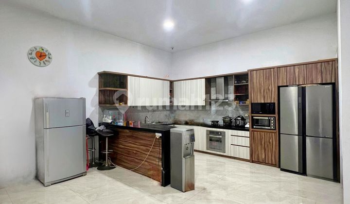 Rumah Taman Surya3 9X20 31/2 Lt Rooftop Bagus bisa Nego SHM. Rumah Taman Surya3 9X20 31/2 Lt Rooftop Bagus bisa Nego SHM.