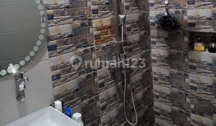 Rumah 3x12.5, 2.5lt Jl.kerajinan Gajahmada Di Jakarta Barat Bagus Bisa Nego 2