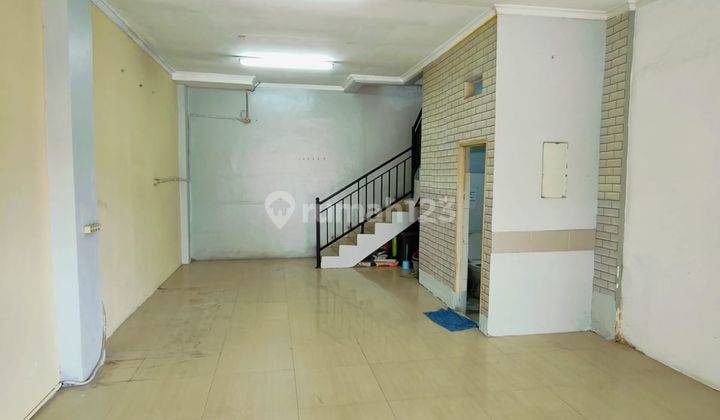 Di Sewakan Ruko Harapan Indah 1. Pinggir Jalan Raya 1