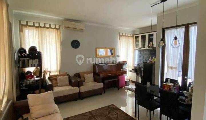 Rumah huk dan bagus di Graha Raya 1