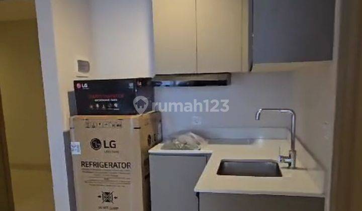 Termurah Partemen Gold Coast 1br Brand New Full Furnished 2