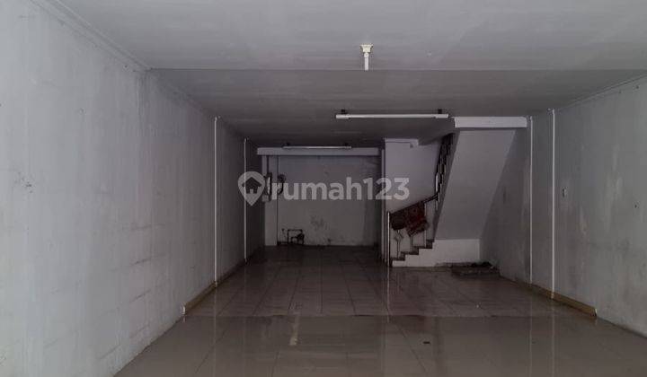 Disewa Ruko di Muara Karang Raya Jakarta Utara 1