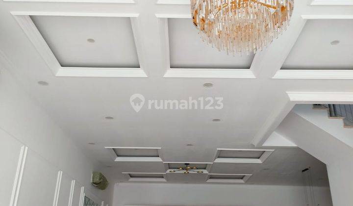 Mewah Rumah 12x25 Semi Furnished Golf Island Di Pantai Indah Kapuk, Jakarta Utara 1