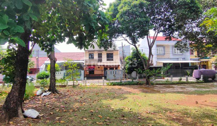 Bebas Banjir Rumah 2 Lantai Depan Taman Dekat Puri Indah, Jakarta Barat 1