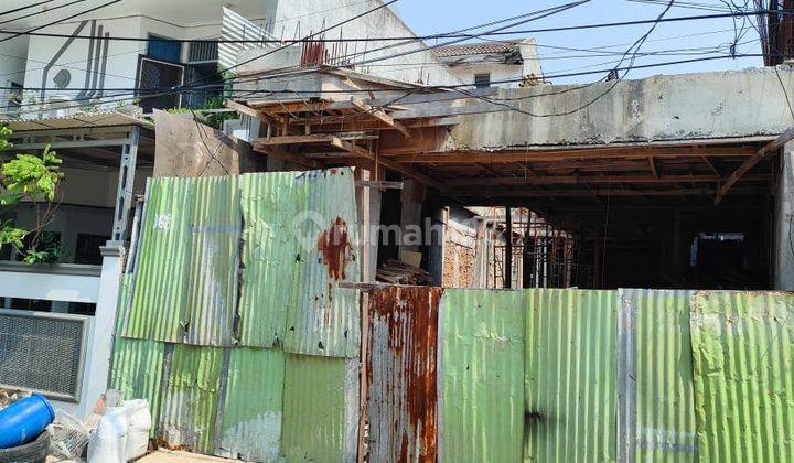 Rumah Bangunan Hitam 4 Lantai SHM di Pluit, Jakarta Utara 2