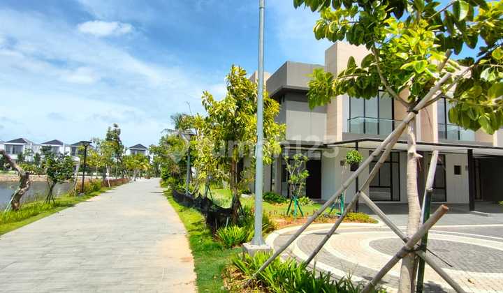 Rumah View Danau Brand New Cakep