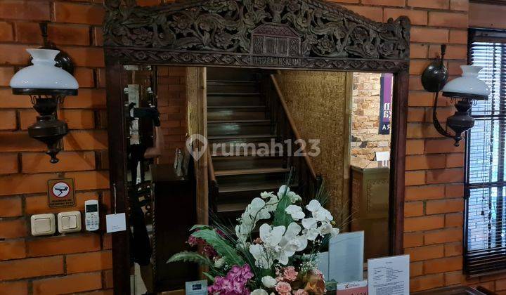 Rumah Ekslusive, Eks Kantor, Luas Pinggir Jalan Utama 2