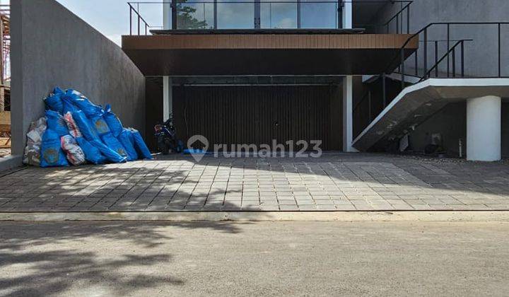 Dijual Rumah Baru di Cilandak Lux Startegis 1