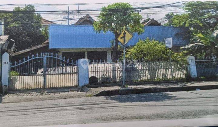 Disewaka Rumah Usaha Jalan Raya Mastrip Kebraon, Karangpilang 1