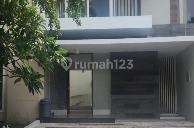 Northwest Park House VACANT, LAKE VIEW