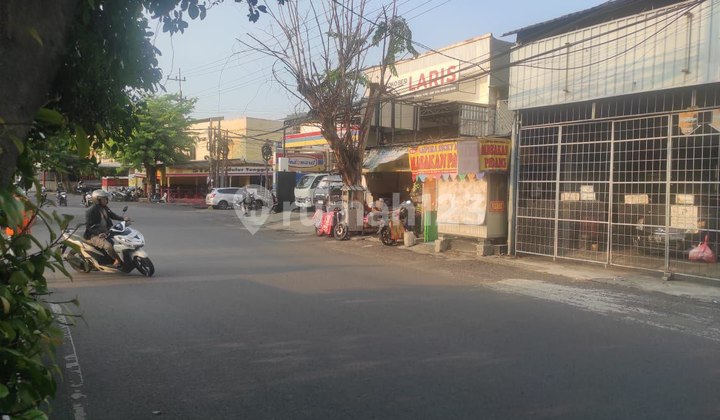 Tempat usaha Raya Jalan Putroagung, COCOK BUAT SEGALA USAHA Tempat usaha Raya Jalan Putroagung, COCOK BUAT SEGALA USAHA
