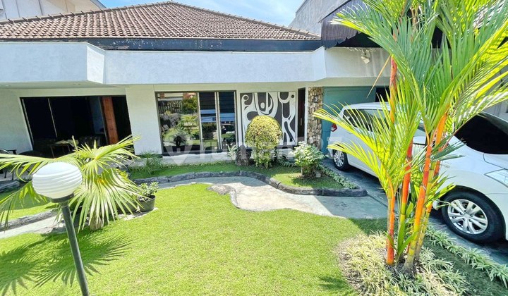 RUMAH DI KUPANG INDAH STRATEGIS, ADA SWIMMING POOL 2