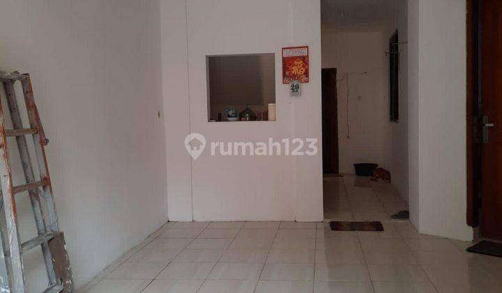 Rumah Semi Ruko Jl Jagaraga Listrik 1300 Watt, Row Jln 2mobil 4
