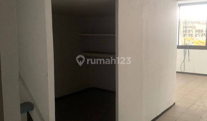 Ruko 3,5 Lantai Jalan Gemblongan, Cocok Untuk Kantor, Bank 6
