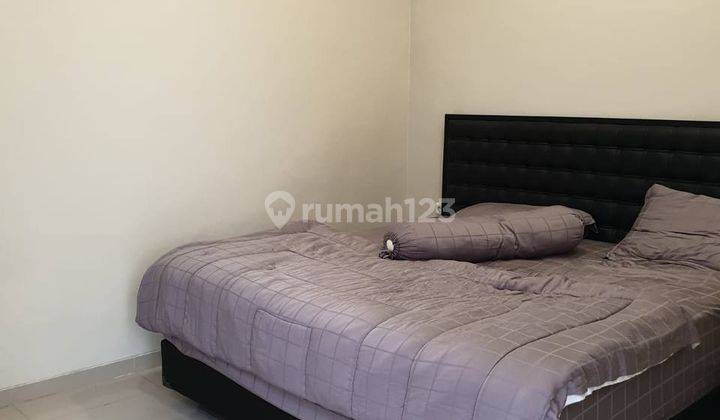 Rumah 2 Lantai