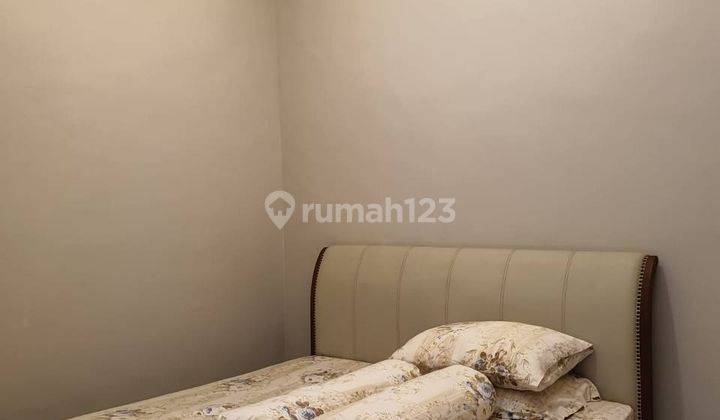Rumah 2 Lantai
