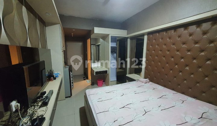 Apartemen Orchard studio Lantai 15 Furnish, NO KOMPOR