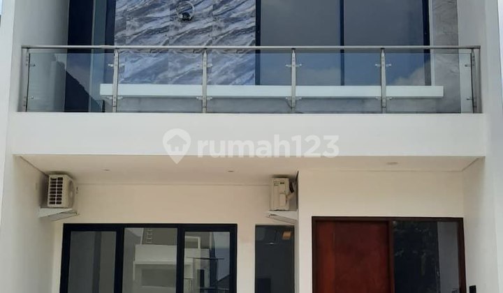 RUMAH BARU PAKUWON CITY GRAND ISLAND SUVADIVA, SEMI FURNISHED