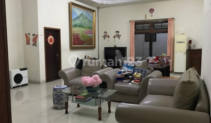 Rumah Dharmahusada Indah STRATEGIS, BAGUS, NEGO 2