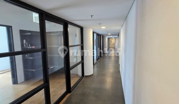 Royal 55 Office, Royal Residence SUITABLE For Live Shopping