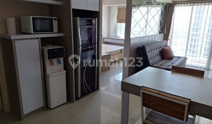 Apartement Orchard Lantai 11, FURNISH 2BR VIEW POOL 2