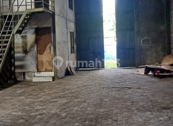 READY-TO-USE STRATEGIC SILVER WAREHOUSE, NEXT TO PERAK TOLL ROAD