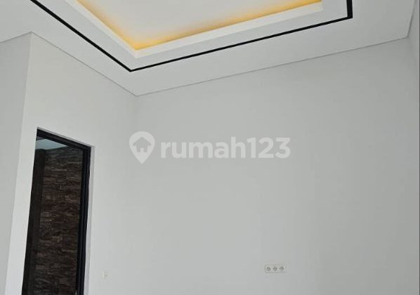 SANGAT LANGKA, Rumah Baru Sutorejo Utara dekat Raya Mulyosari 2