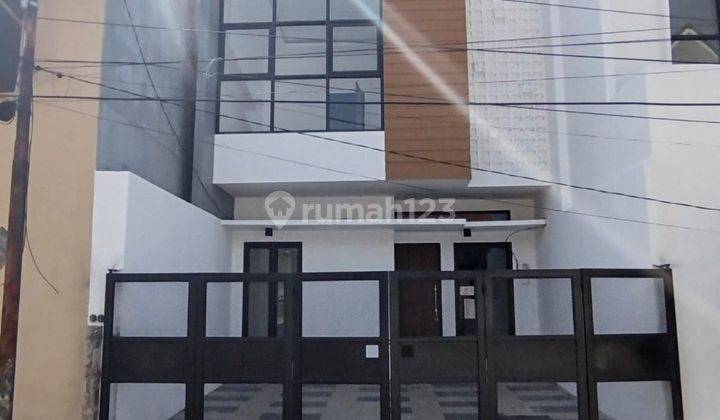 Dijual Rumah Baru Minimalis Modern Tandes Asri Selatan 1