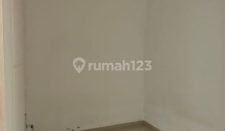 RUMAH 2 LANTAI KLAMPIS WISMA MUKTI STRATEGIS 2