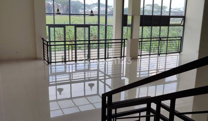 rumah mewah modern style di kota baru parahyangan 1