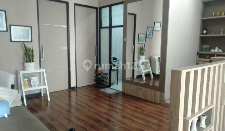 Rumah Minimalis Nyaman di Taman Mekar Utama 1