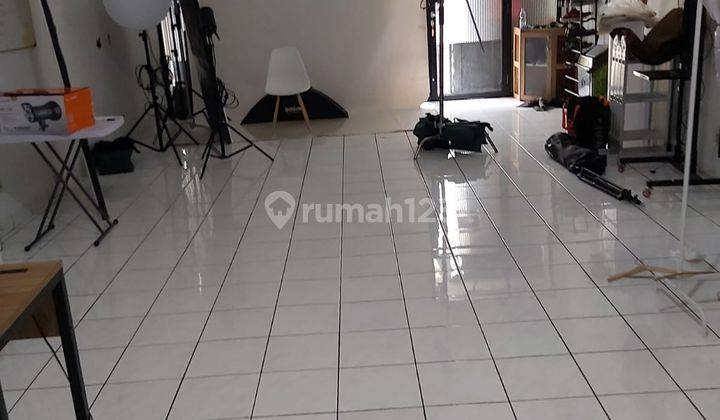 Disewakan Atau di Jual Ruko 3 Lantai di Sidomukti Pahlawan 1
