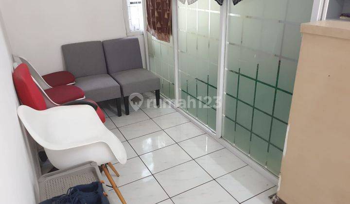 Disewakan Rumah Cantik Nyaman Hoek di Sayap Riau  15