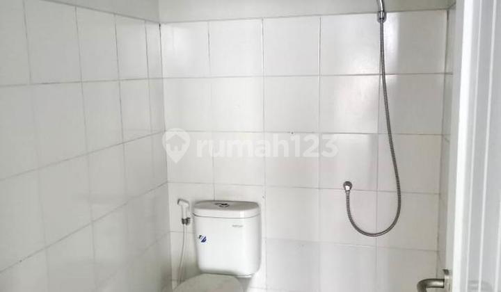 Disewakan Atau Dijual Ruko Baru 2 Unit di Sarijadi 4