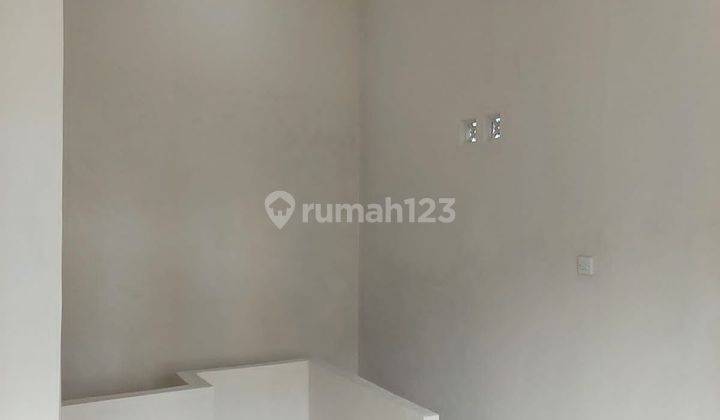 For Rent Ruko di Mainroad Jamika 2 Lantai 2